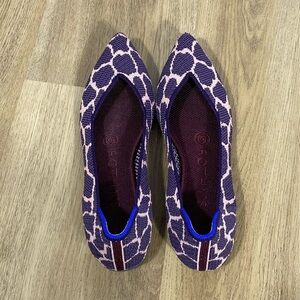 Rothy’s Retired Violet Giraffe Print Pointy Toe Ballet Flats size 5.5
